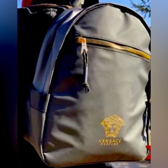 🔥Versace parfums Backpack - Exclusive Gift! New! - Picture 3 of 9